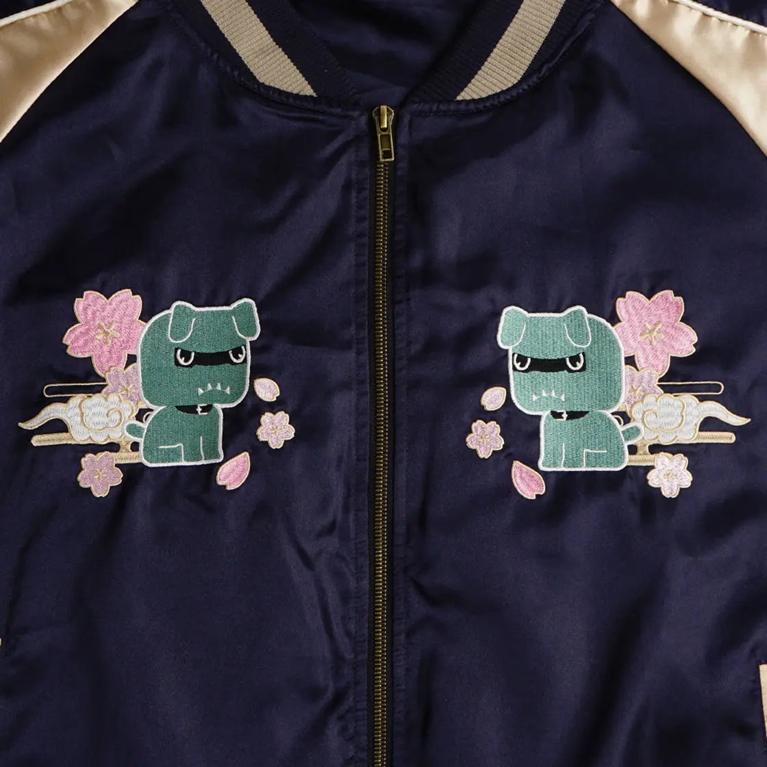 スカジャン デリ丸。