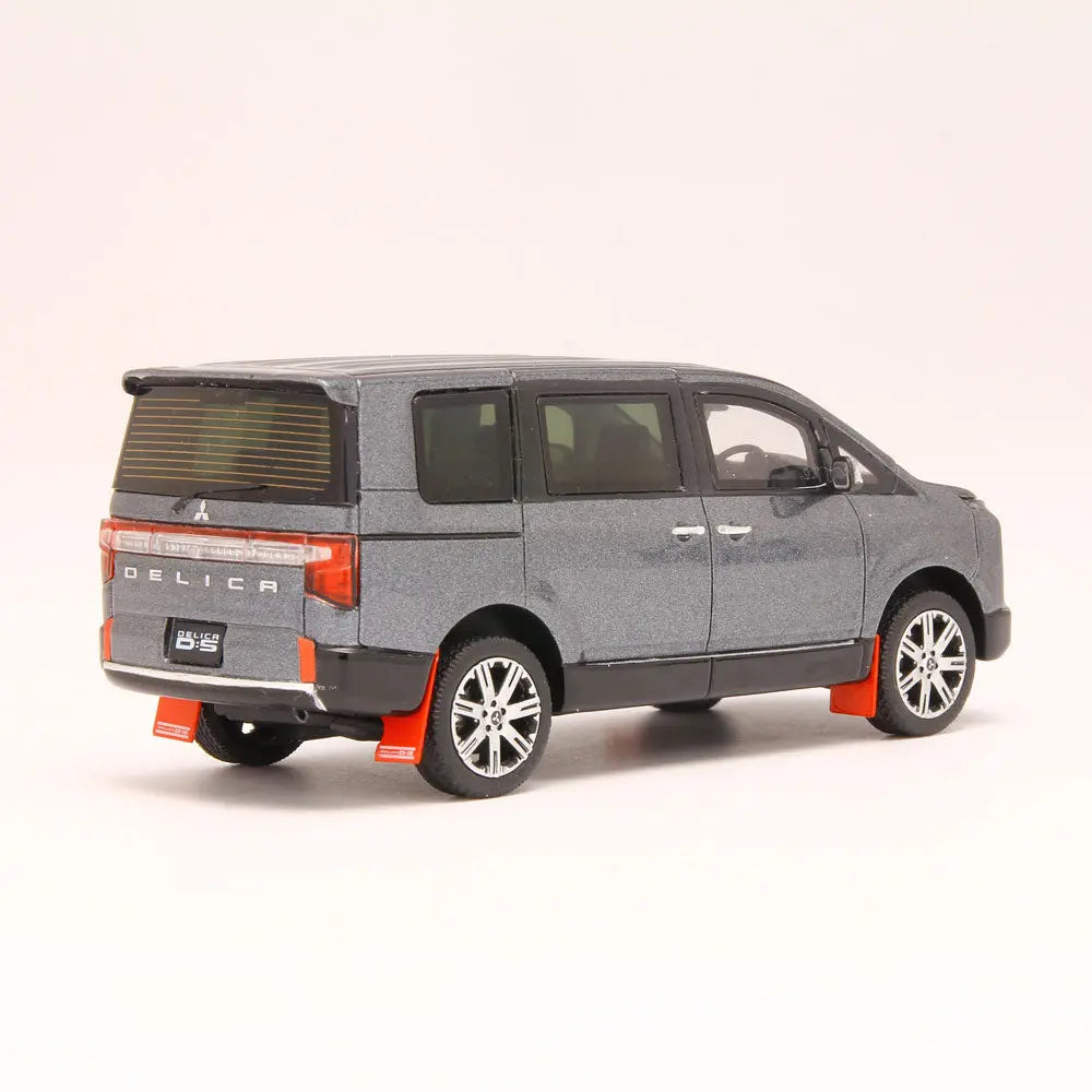デリカD:5 1/43サイズ モデルカー（レジンモデル） MITSUBISHI MOTORS COLLECTION