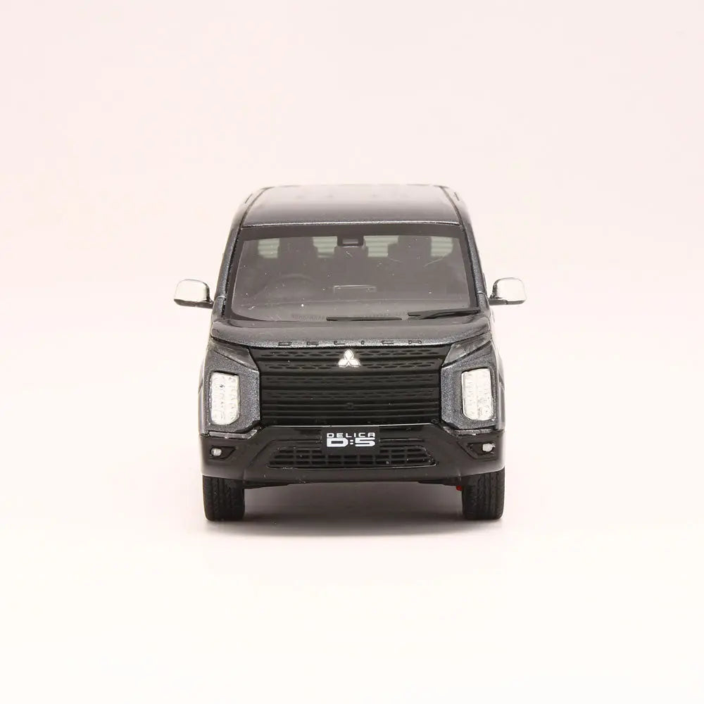 デリカD:5 1/43サイズ モデルカー（レジンモデル） MITSUBISHI MOTORS COLLECTION